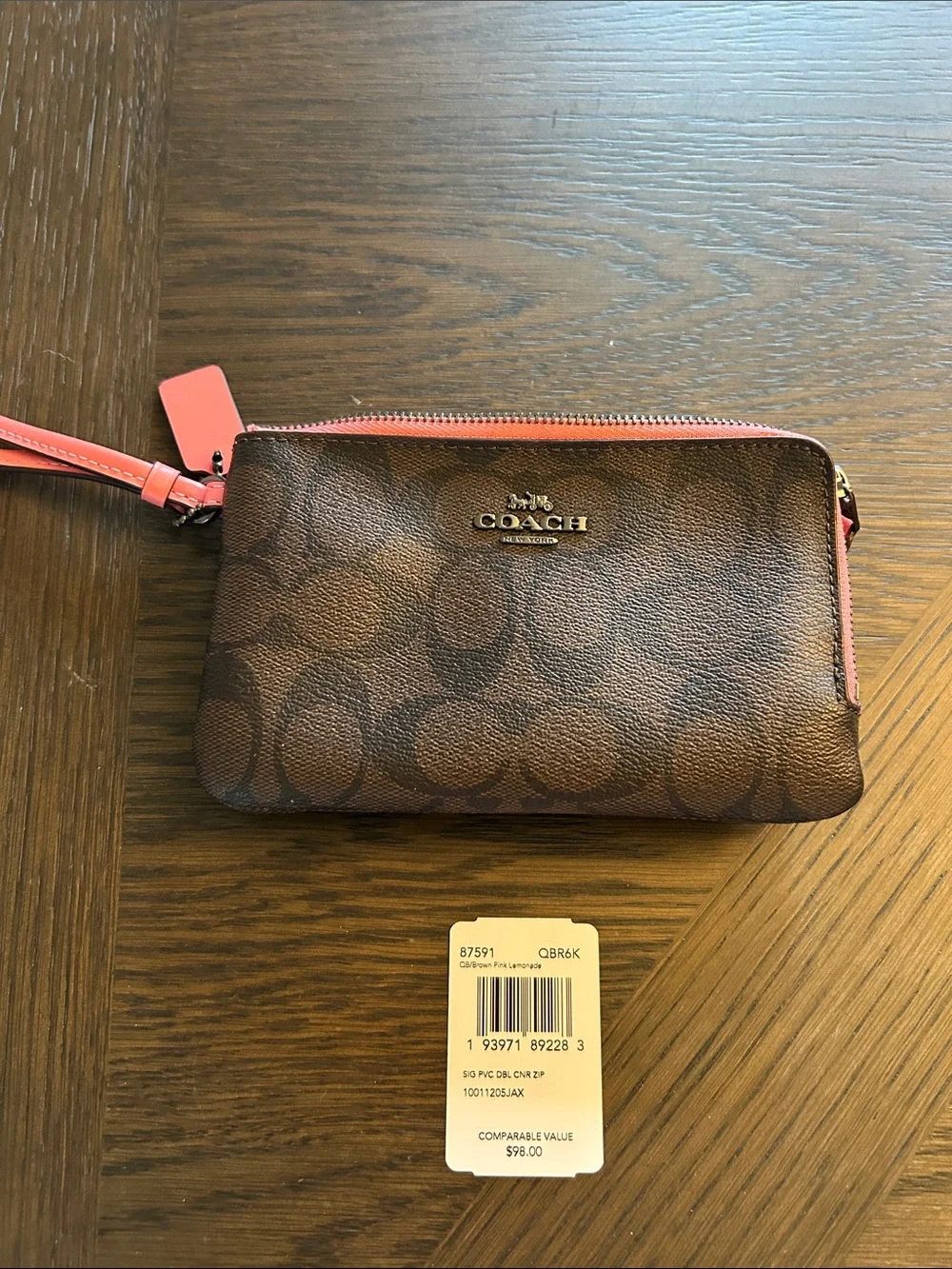 Coach Double corner Zip Signature Wristlet NWT